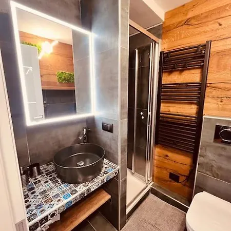 Chalmettes Lune Etoilee Apartment