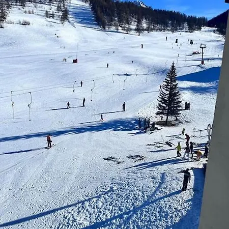 Chalmettes Lune Etoilee * Montgenevre